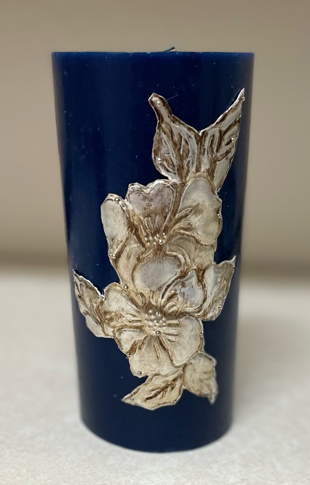 Embossed candle for Linda’s BD